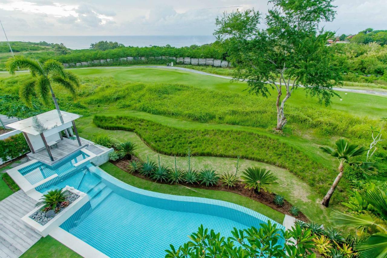 Phocea Golf View Villa By Premier Hospitality Asia Pecatu  Bagian luar foto